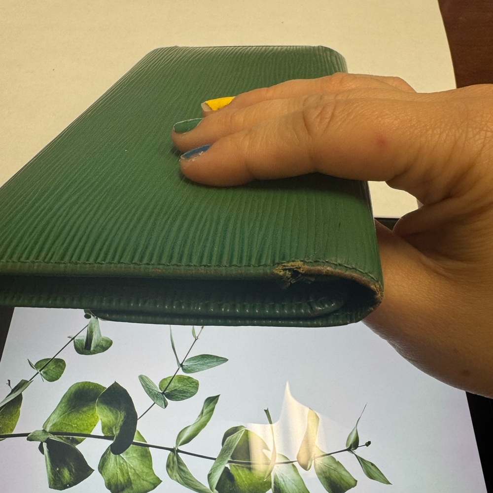 Louis Vuitton Long Green Epi Leather Wallet 💚 - Picture 11 of 11